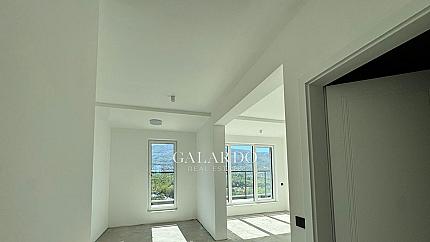 Luxury Penthouse with Breathtaking Views in Hladilnika District
