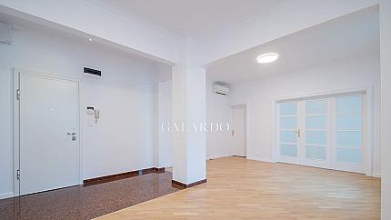 Луксозен офис с престижна локация на ул. Съборна