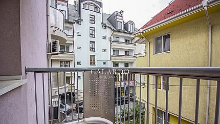 Furnished two-bedroom apartment near South Park and metro, Lozenets