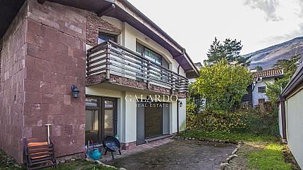 House for rent with 4 bedrooms in Dragalevtsi quarter