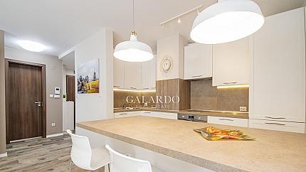 Обзаведен двустаен апартамент за продажба в затворен комплекс в кв.Симеоново