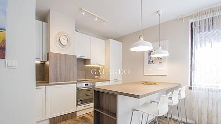 Обзаведен двустаен апартамент за продажба в затворен комплекс в кв.Симеоново