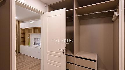 Luxury two-bedroom apartment for rent with panoramic views in Simeonovo