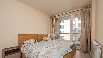 Слънчев тристаен апартамент до Paradise Center