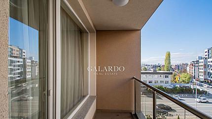 Слънчев тристаен апартамент до Paradise Center