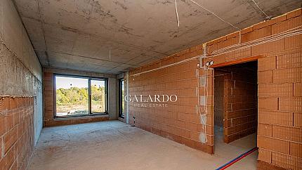 Four-room apartment with south exposure