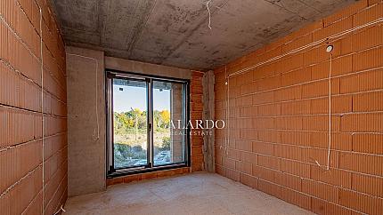 Four-room apartment with south exposure