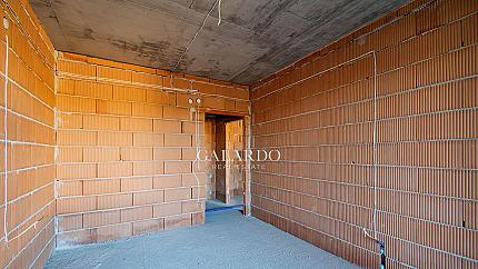 Four-room apartment with south exposure