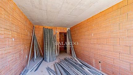 Уникален двустаен апартамент в Малинова долина