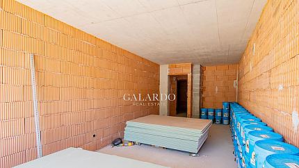 Уникален двустаен апартамент в Малинова долина