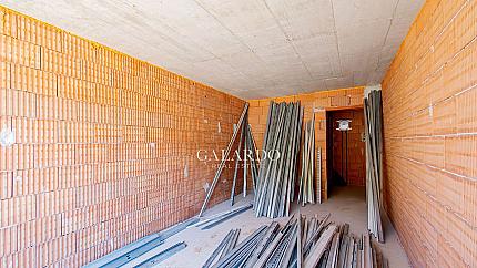 Уникален двустаен апартамент в Малинова долина