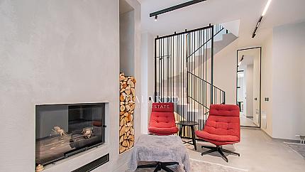 Модерна луксозна къща в затворен комплекс в полите на планина Лозен