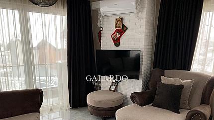 Тристаен обзаведен апартамент в Бояна