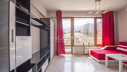 Тристаен апартамент в затворен комплекс