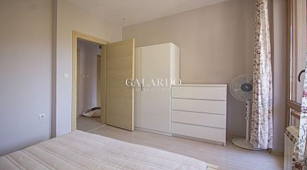 Тристаен апартамент в затворен комплекс