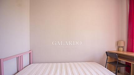 Тристаен апартамент в затворен комплекс