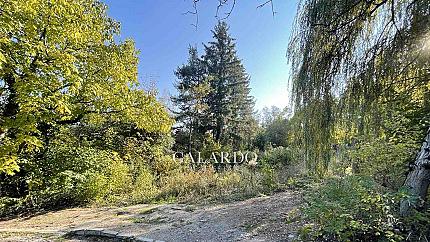 Невероятен парцел в кв. Драгалевци