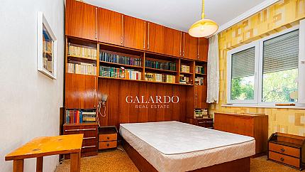 Двустаен апартамент до Събота Пазара