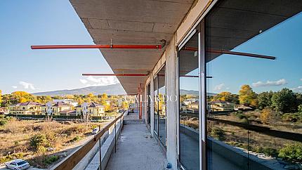 Тристаен апартамент в кв. Кръстова вада