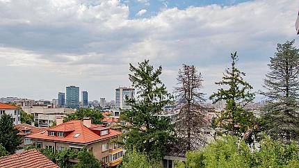 Уникален мезонет под наем в Лозенец