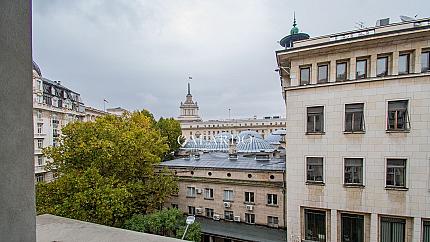 Луксозен апартамент на престижната ул. Съборна