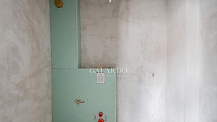 Апартамент на две нива с три спални в кв. Дианабад