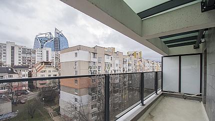 Четиристаен апартамент на две нива за продажба в кв. Дианабад