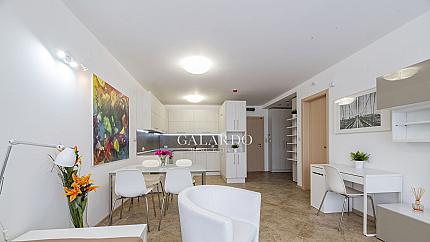 Луксозен двустаен апартамент за продажба в кв. Симеоново