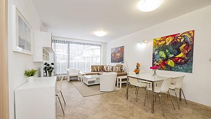 Луксозен двустаен апартамент за продажба в кв. Симеоново