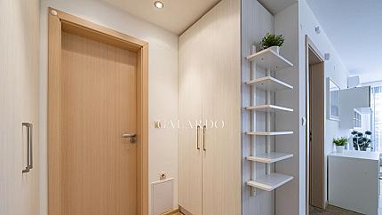 Луксозен двустаен апартамент за продажба в кв. Симеоново