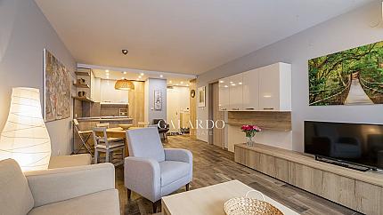 Двустаен апартамент за продажба в затворен комплекс в кв. Симеоново