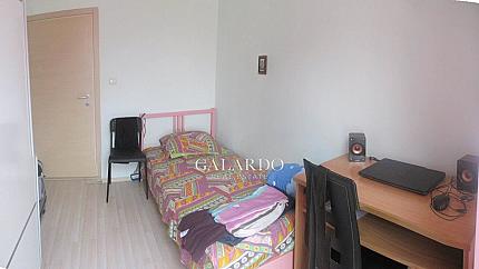 Тристаен обзаведен апартамент в  к-с Ботаника, кв. Драгалевци