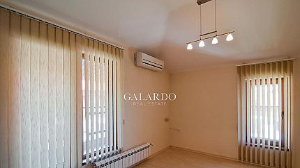 Тристаен апартамент в кв. Драгалевци