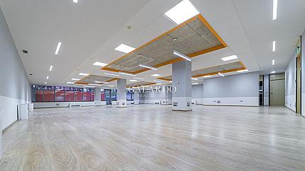 Еднопространствен офис в бизнес сграда в Лозенец