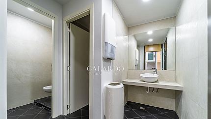 Еднопространствен офис в бизнес сграда в Лозенец