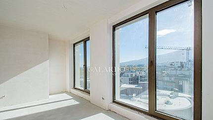 Продава , Многостаен