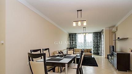 Spacious apartment next to James Boucher Metro Station