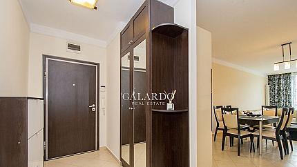 Spacious apartment next to James Boucher Metro Station