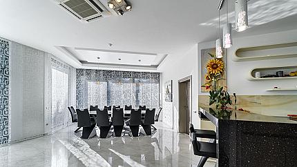 New designer house with furniture and yard, v.z. Bunker