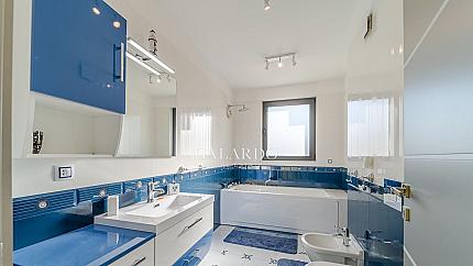 New designer house with furniture and yard, v.z. Bunker