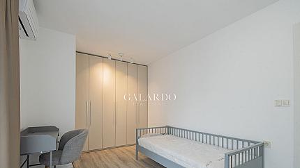 Луксозно обзаведен тристаен апартамент под наем в жк.Дианабад