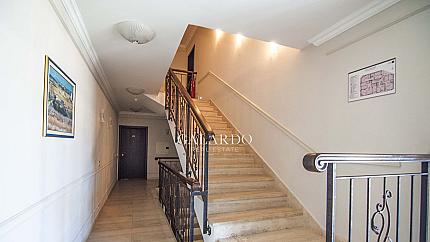 Четиристаен апартамент под наем