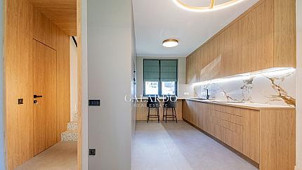 Прекрасна чисто нова къща в престижен комплекс в Симеоново