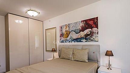 Луксозен четиристаен апартамент под наем в кв. Симеоново