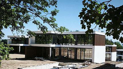 Family house with pool in a paradise complex of houses in the area of Kambanite