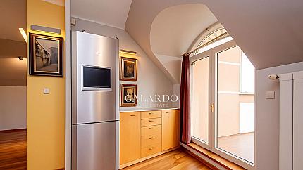 Spacious apartment with a prestigious location in Ivan Vazov district, meters from Vitosha Blvd.