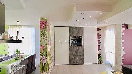 Sunny, neat two-bedroom apartment with a top investment location