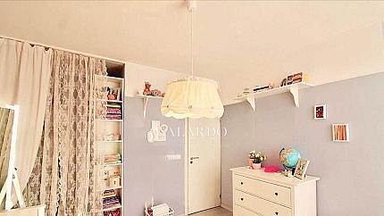 Sunny, neat two-bedroom apartment with a top investment location