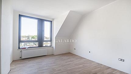 Многостаен апартамент с уникални гледки на ул. "Цар Асен II"