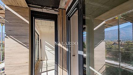 Прекрасен тристаен апартамент с две спални в Кръстова вада